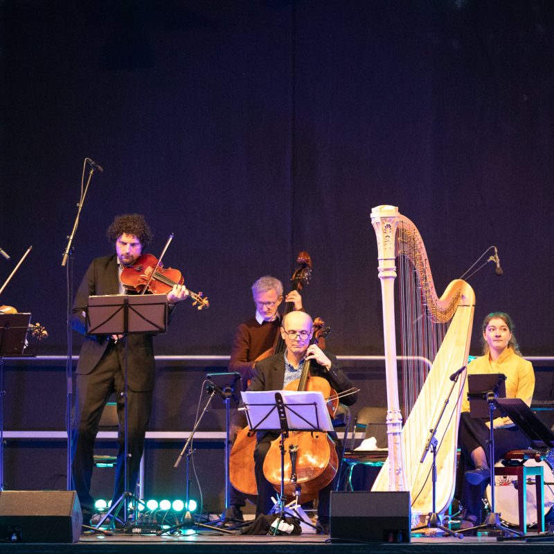 Zoom! Openluchtconcert op Middachten